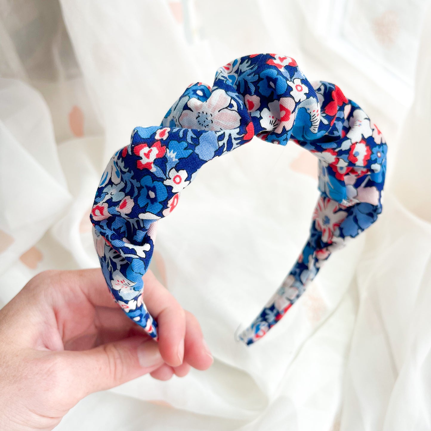 Carnaby Collection Ruched Headband