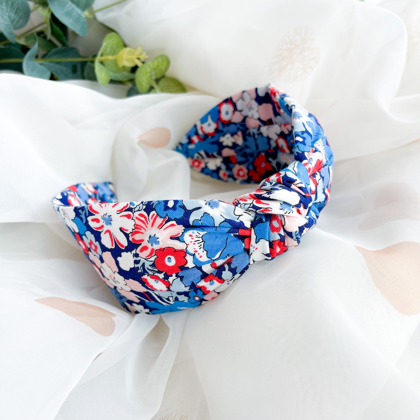 Carnaby Collection Floral Print Knot Headband